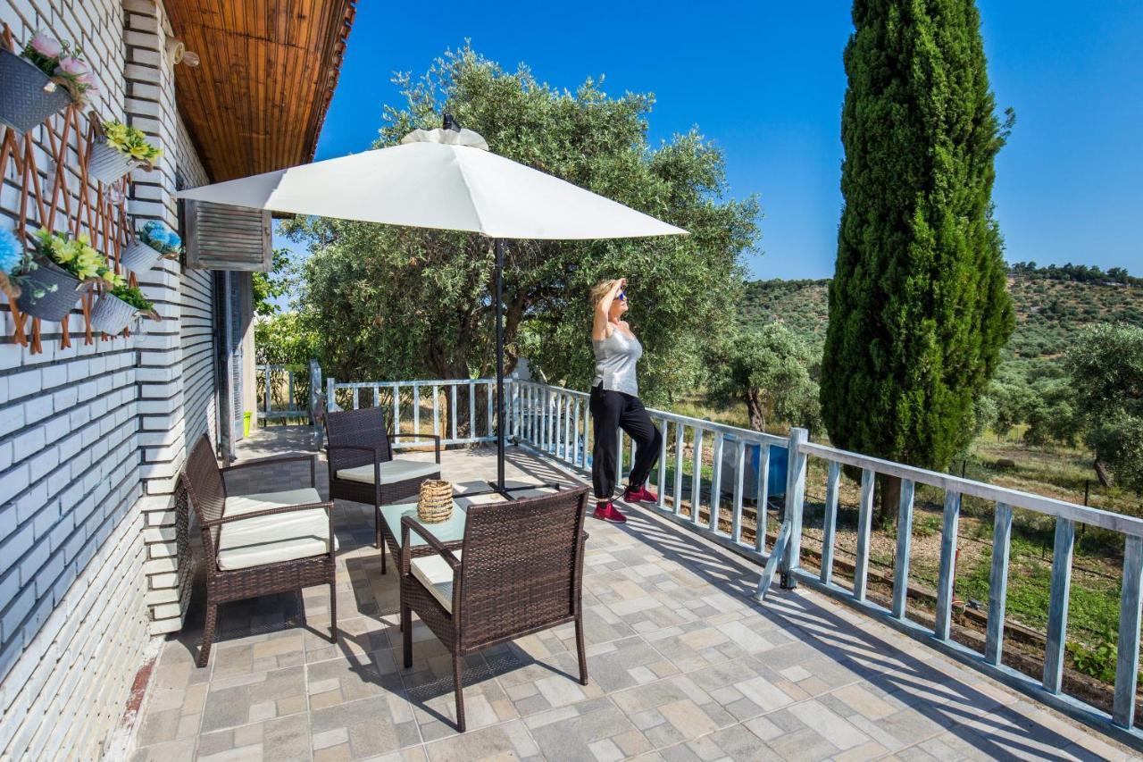 Olive Cottage Astris Exterior photo